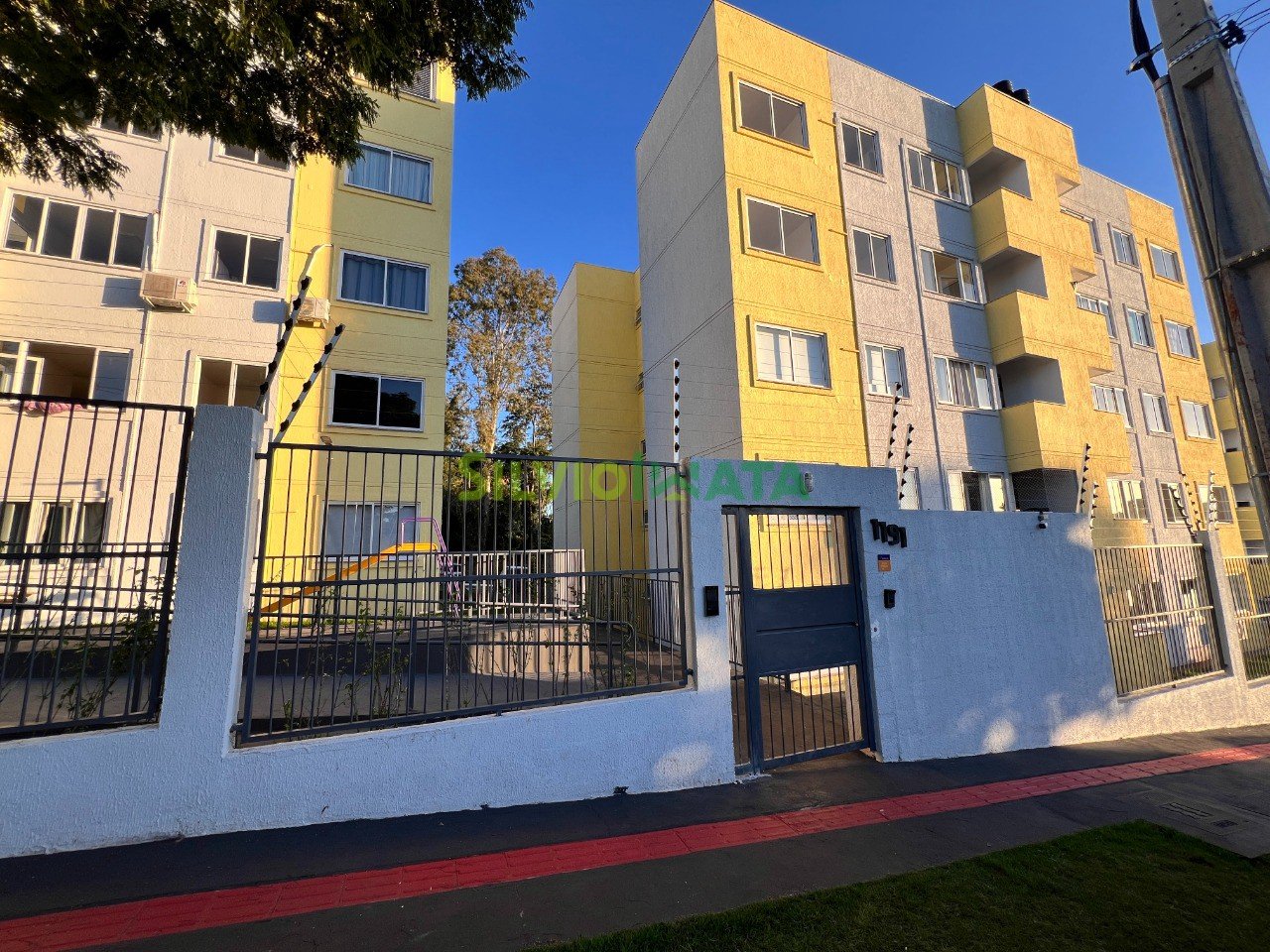 Apartamento para Aluguel em Jd Rebouças, Maringá - PR | Ref: 3620007884
