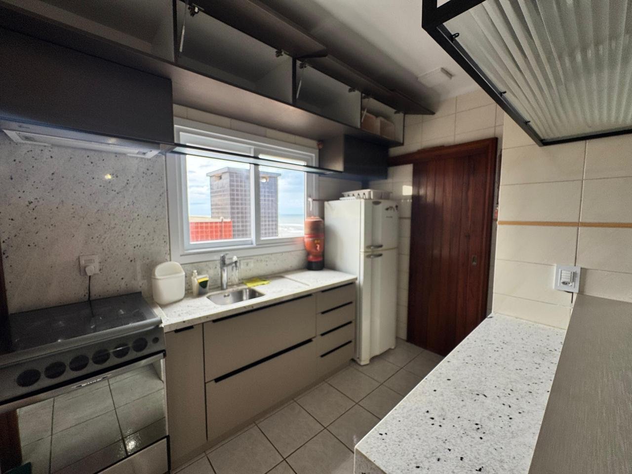 Apartamento para Venda em Capao da Canoa, Capão da Canoa - RS | Ref: JE-05
