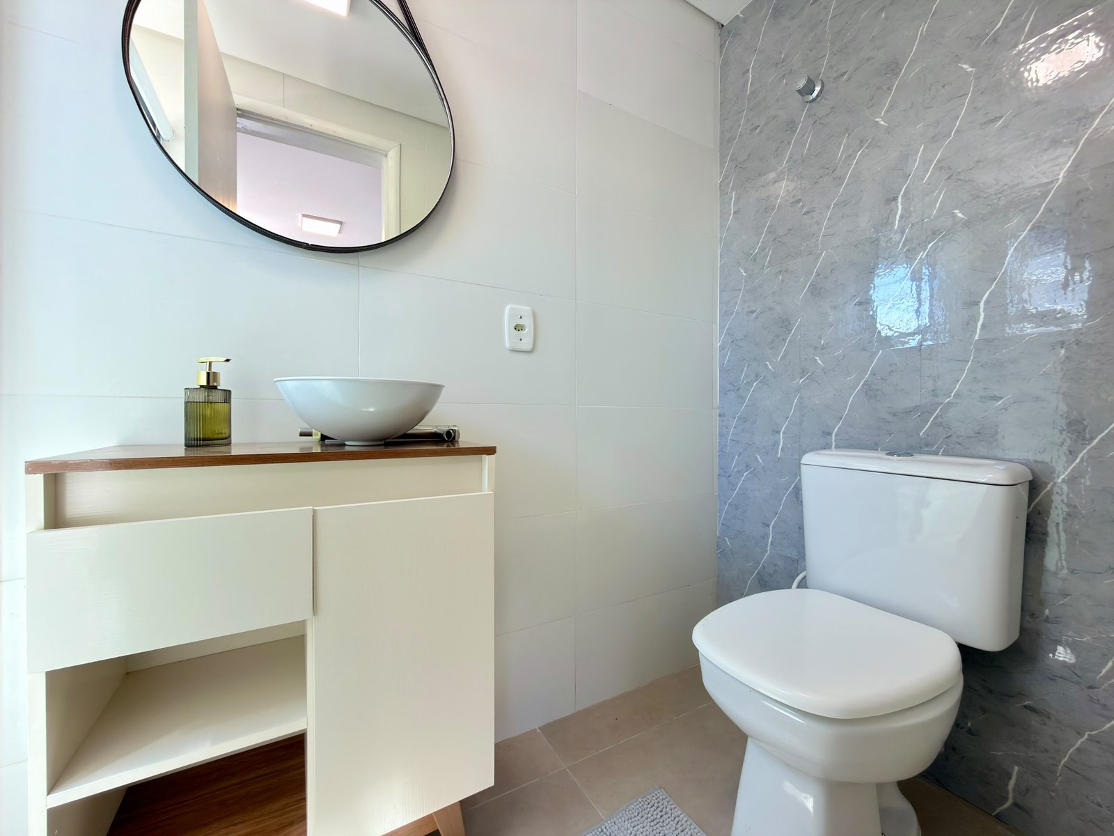 Apartamento para Venda em Navegantes, Capão da Canoa - RS | Ref: B-03