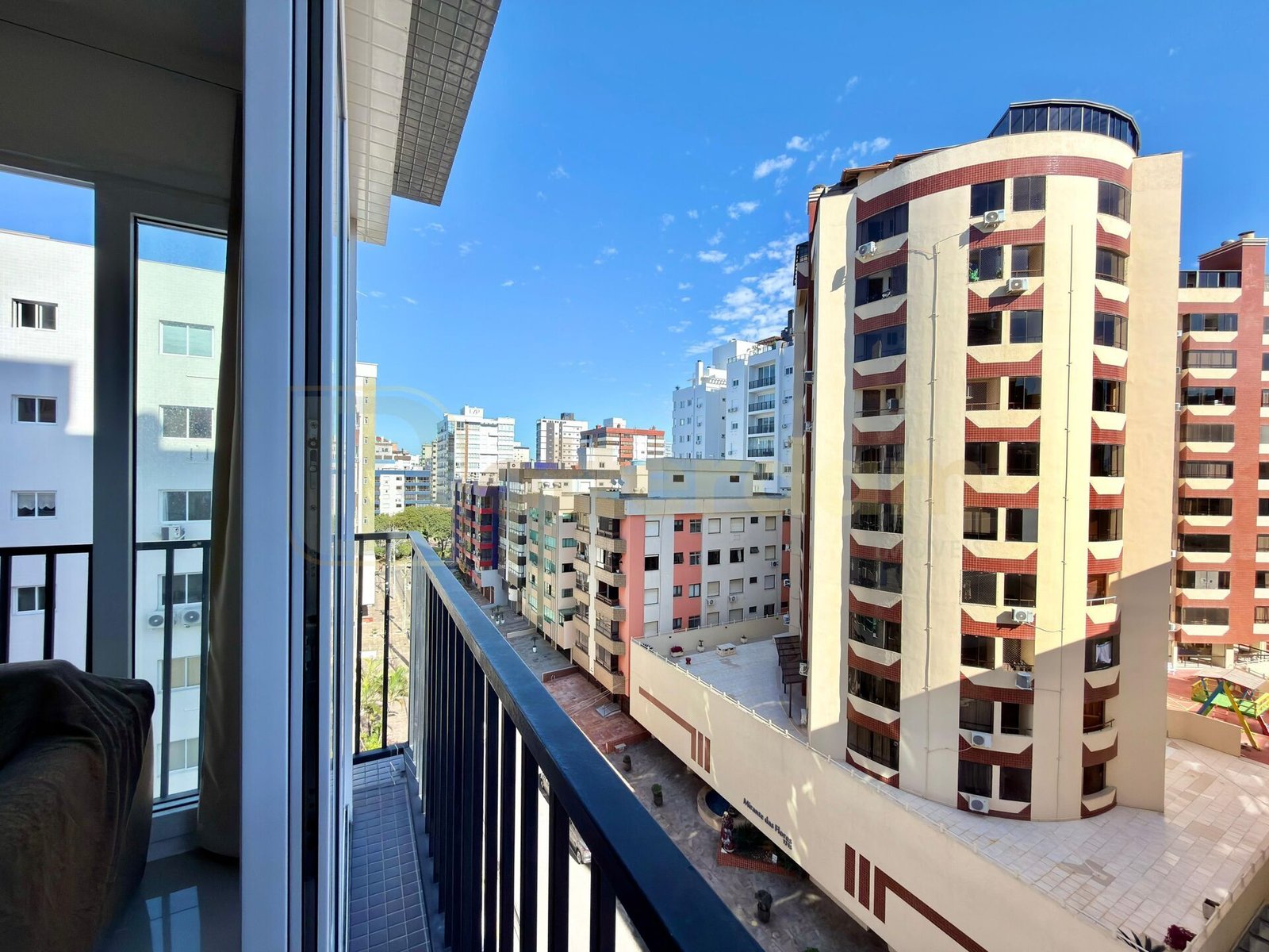 Apartamento à venda em Zona Nova, Capão da Canoa - RS | 2 DORMITÓRIOS FRENTE RUA. ZONA NOVA. COM INFRA NO ROOFTOP - foto 4