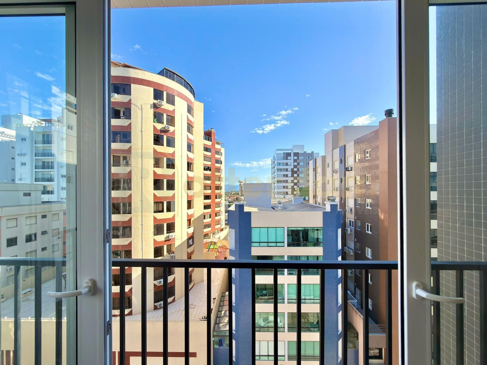 Apartamento à venda em Zona Nova, Capão da Canoa - RS | 2 DORMITÓRIOS FRENTE RUA. ZONA NOVA. COM INFRA NO ROOFTOP - foto 9